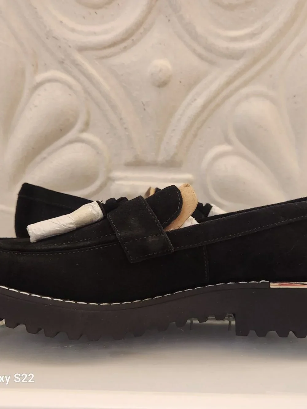 Franco Sarto Carolynn Black Suede Tassel Loafers. NIB. Size 6